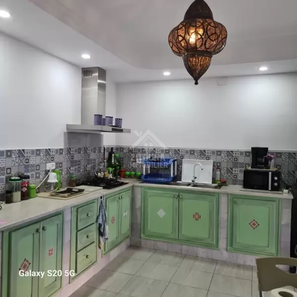 A Louer un bel appartement S+3 à la Marsa