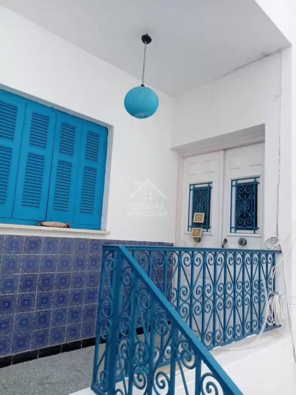 A louer un appartement s+3 à la Marsa