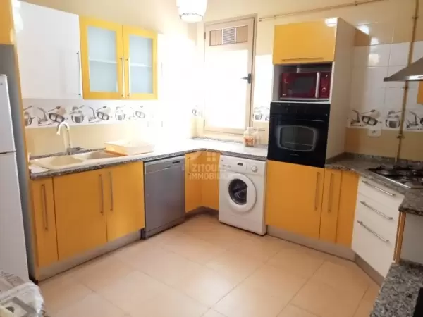 A louer un étage de villa à la Marsa