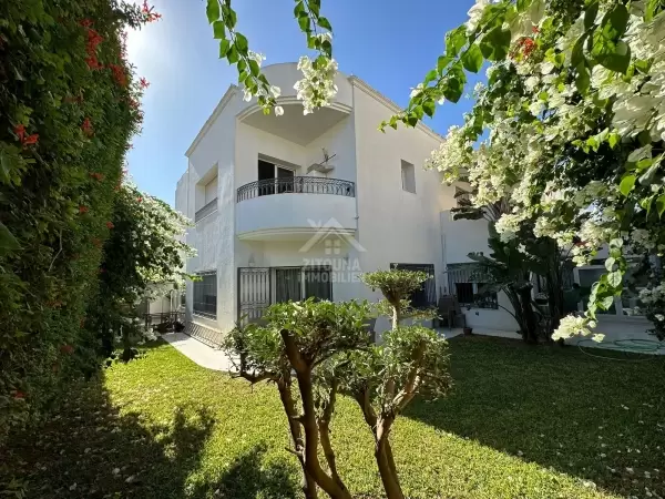 A Vendre une villa à Sidi Daoued