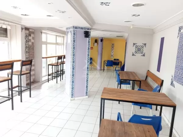 A Vendre un fond de commerce à Kheireddine