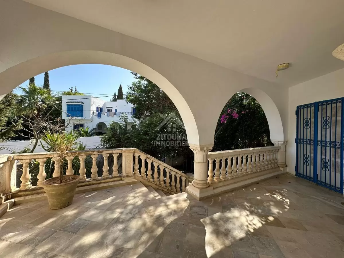 A vendre une belle villa à Sidi Bou Said
