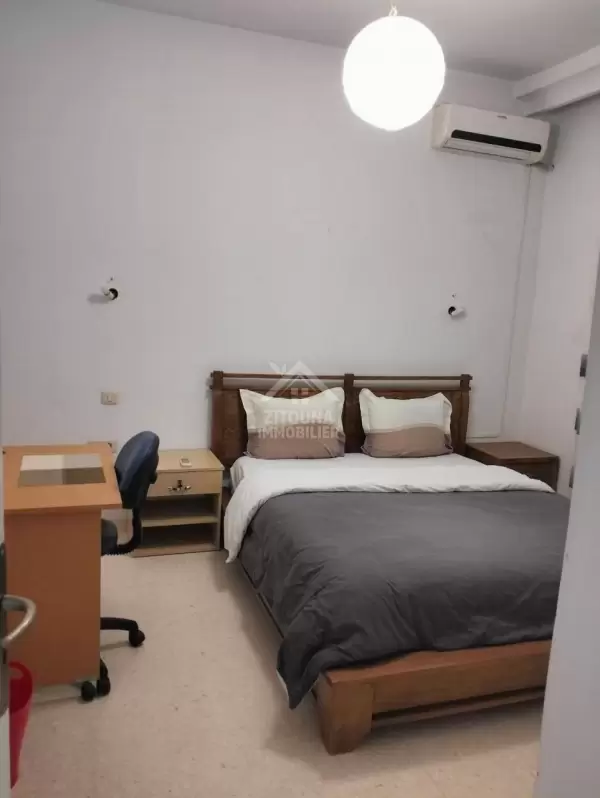 A Louer un appartement s+2 à la Marsa Plage