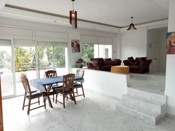 A louer un appartement s+3 meublé à la Marsa