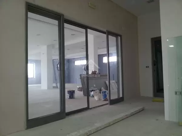 A louer un local commercial en gérance libre à El Mourouj 1