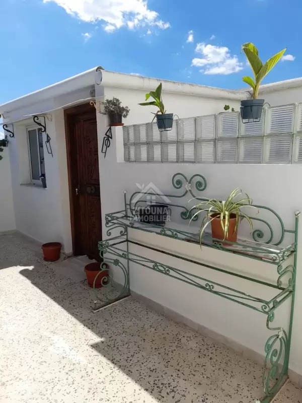 A louer un appartement meublé s 1 à la marsa ville