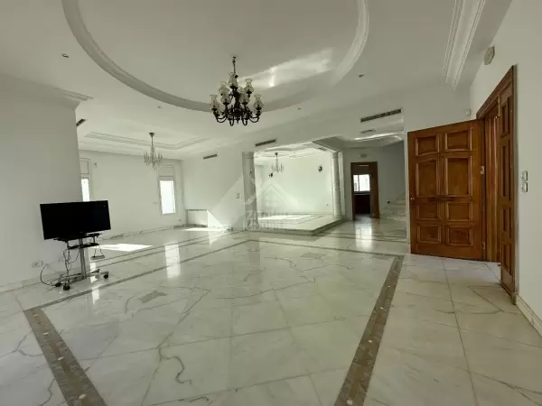 A louer une belle villa à Notre Dame