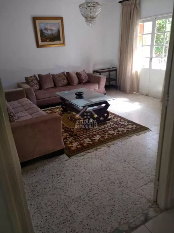 A louer un rez de chaussée S+4 à la Marsa Corniche