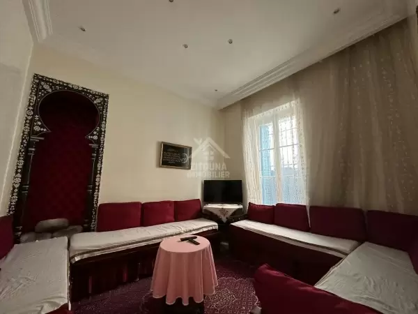 A vendre une maison Coloniale à Tunis