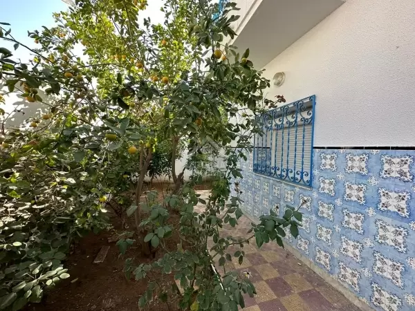 A louer un Rez de Chaussée de villa à la Marsa