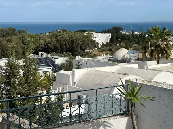 A louer un Appartement S+3 Meublé avec vue superbe au Golden Tulip