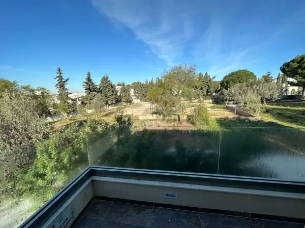 À louer un Charmant appartement meublé à Gammarth