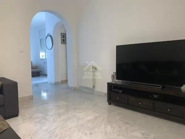 A louer un bel appartement S+2 meublé à la Marsa