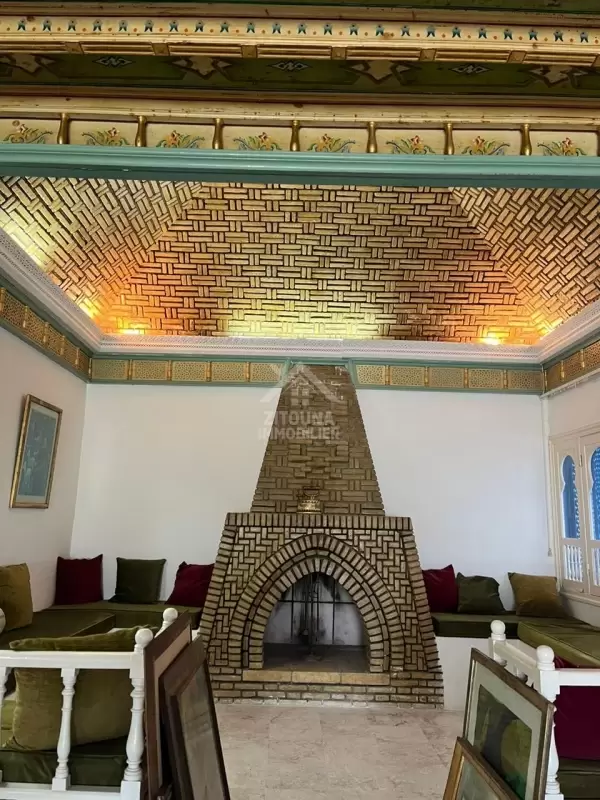 A vendre une demeure de charme à la Marsa Cube