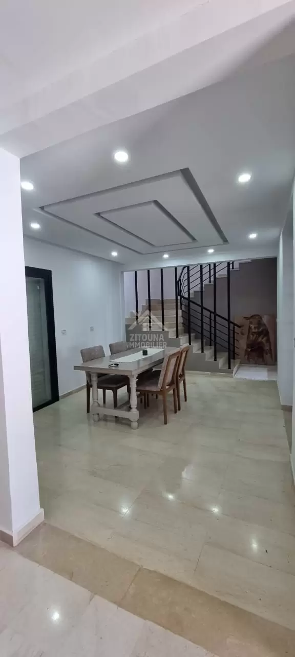 A vendre une villa de charme avec piscine à Bizerte