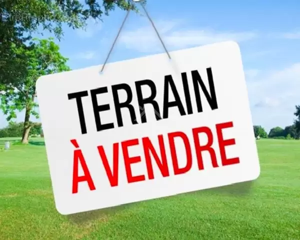 A vendre un Terrain à Cité Ezouhour