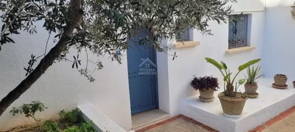 A louer un Beau Duplex avec un jardin à Gammarth
