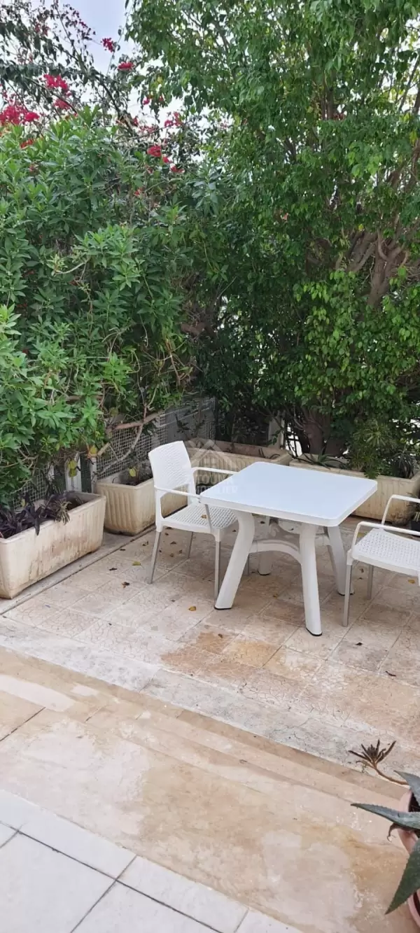 A louer un appartement meublé à la marsa