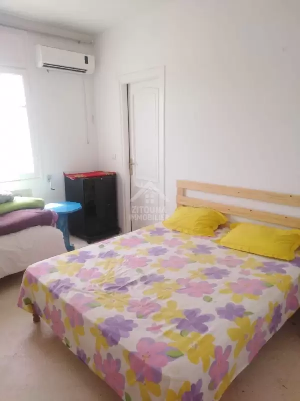 A VENDRE un appartement à el Aouina