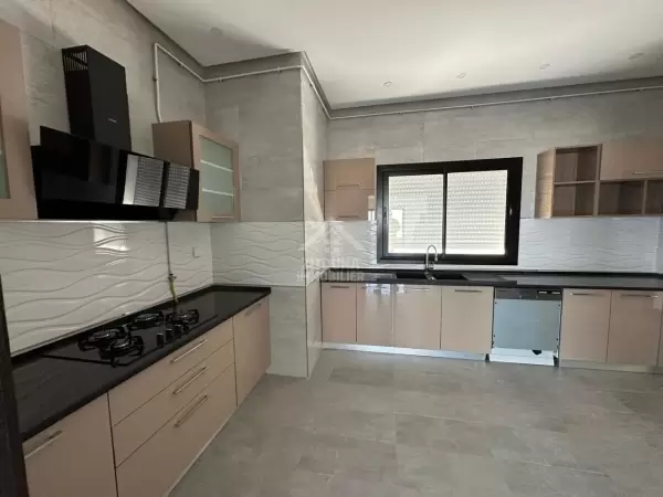 A vendre un appartement à Gammarth Superieur