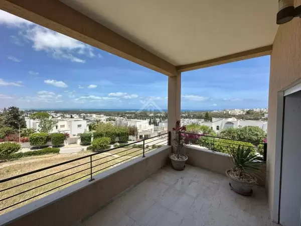 A vendre un appartement à Gammarth Superieur
