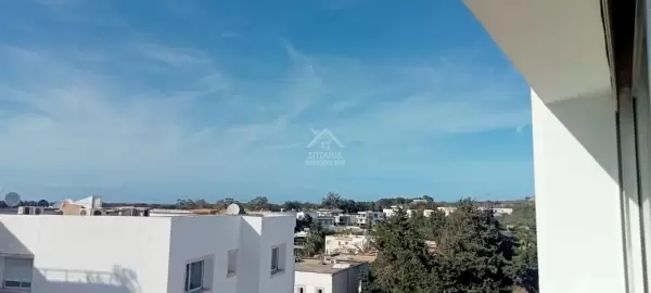 A louer un appartement meublé dans une résidence gardée à Gammarth Supérieur
