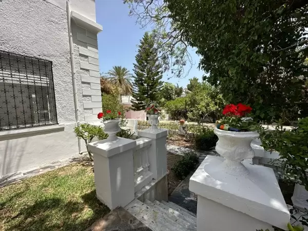 Villa à Louer à Carthage Présidence