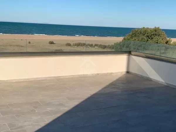 A vendre une villa proche du Port Tunis Bey Raoued