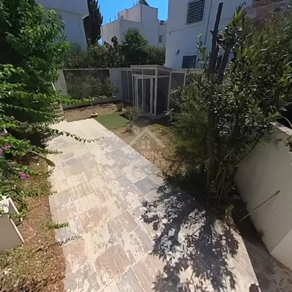 A louer un local commercial à la Marsa