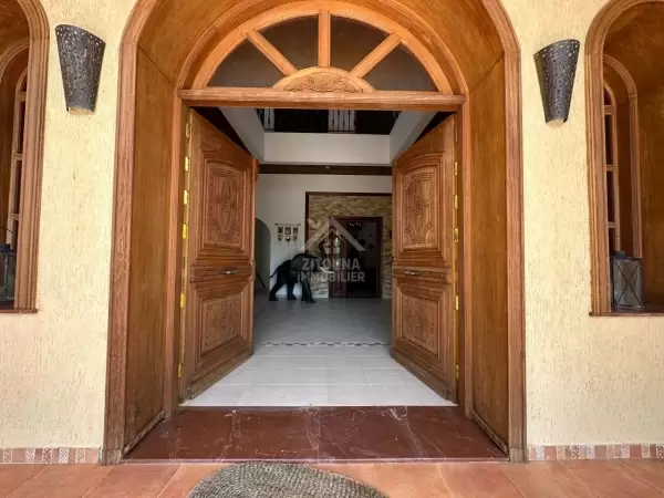 Majestueuse villa à vendre à Sousse