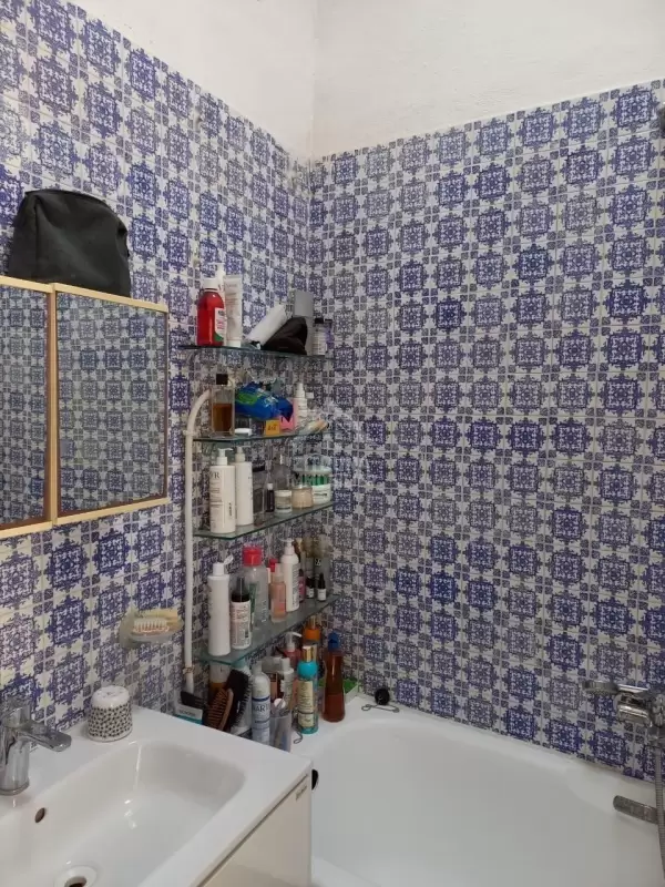 A Louer : Appartement vide à Sidi Bou Saïd avec terrasse et vue panoramique