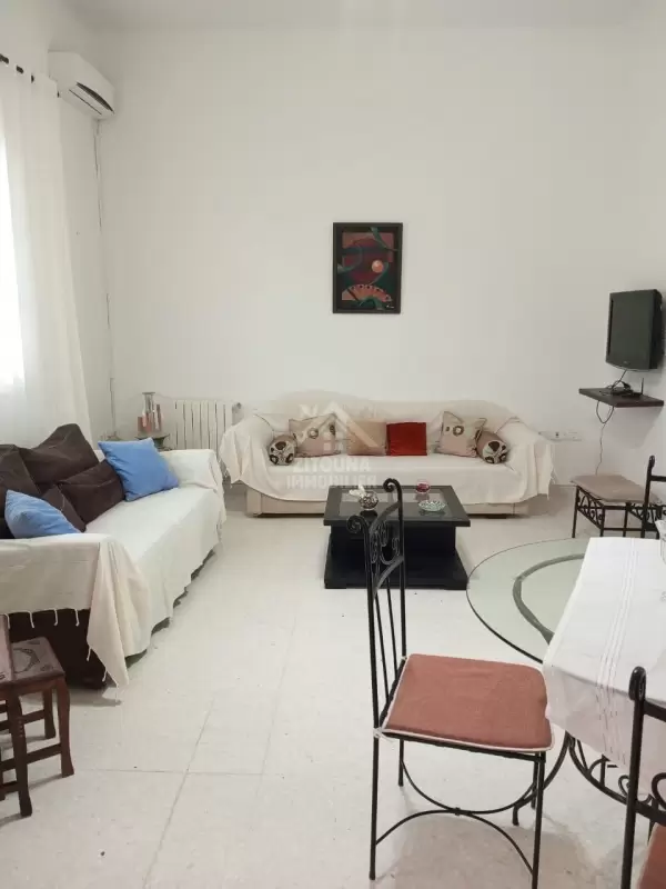 A louer un appartement S+1 avec jardin à la Marsa Ville
