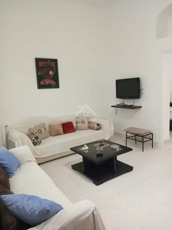 A louer un appartement S+1 avec jardin à la Marsa Ville