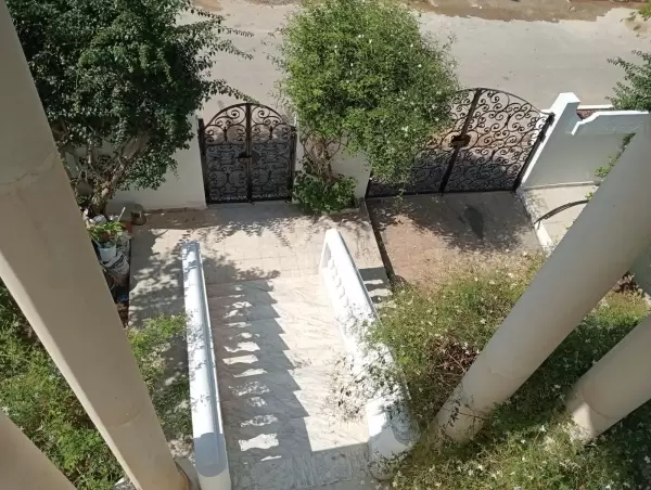 A louer une villa avec jardin à la Marsa