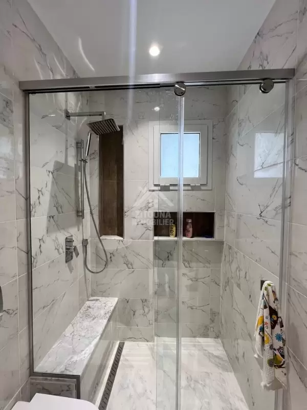 A louer étage de villa à la Marsa Saada