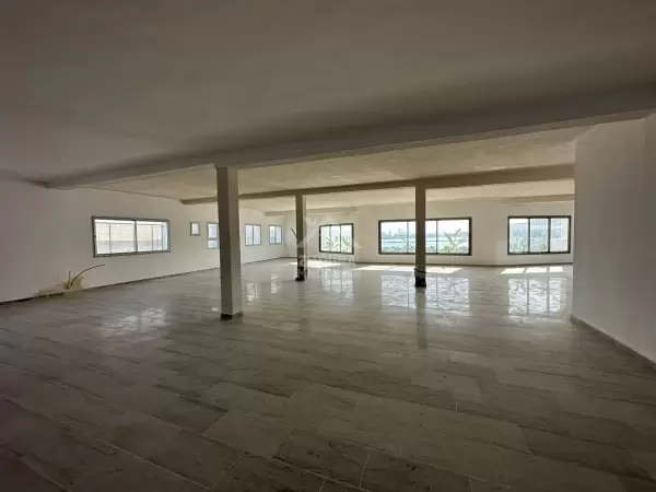 A louer immeuble à lac 3