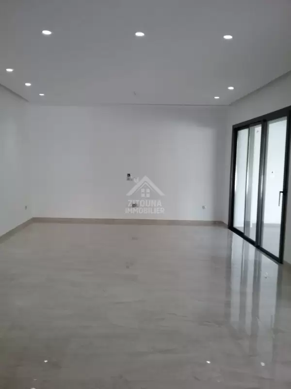 A louer un villa à La Marsa vue sur mer